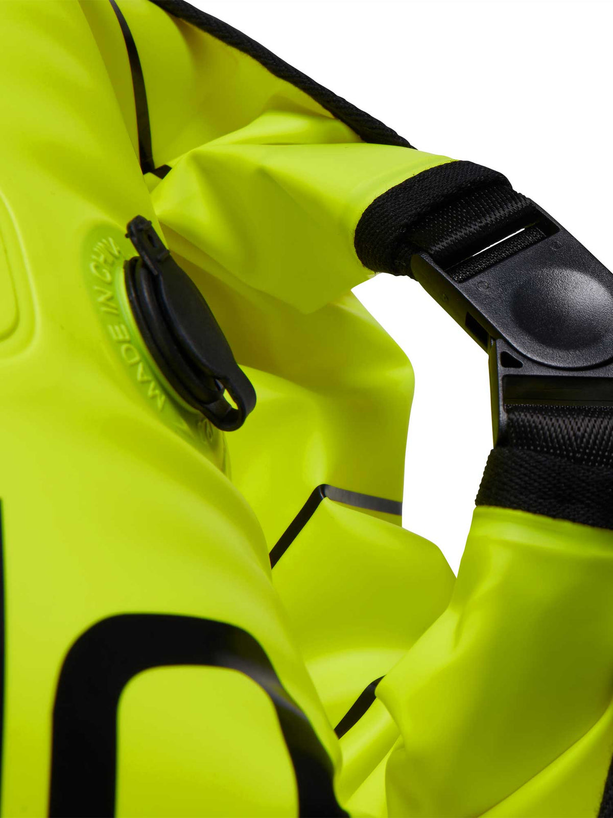 SPEEDO Плувка за теглене TOW FLOAT WITH DRY BAG