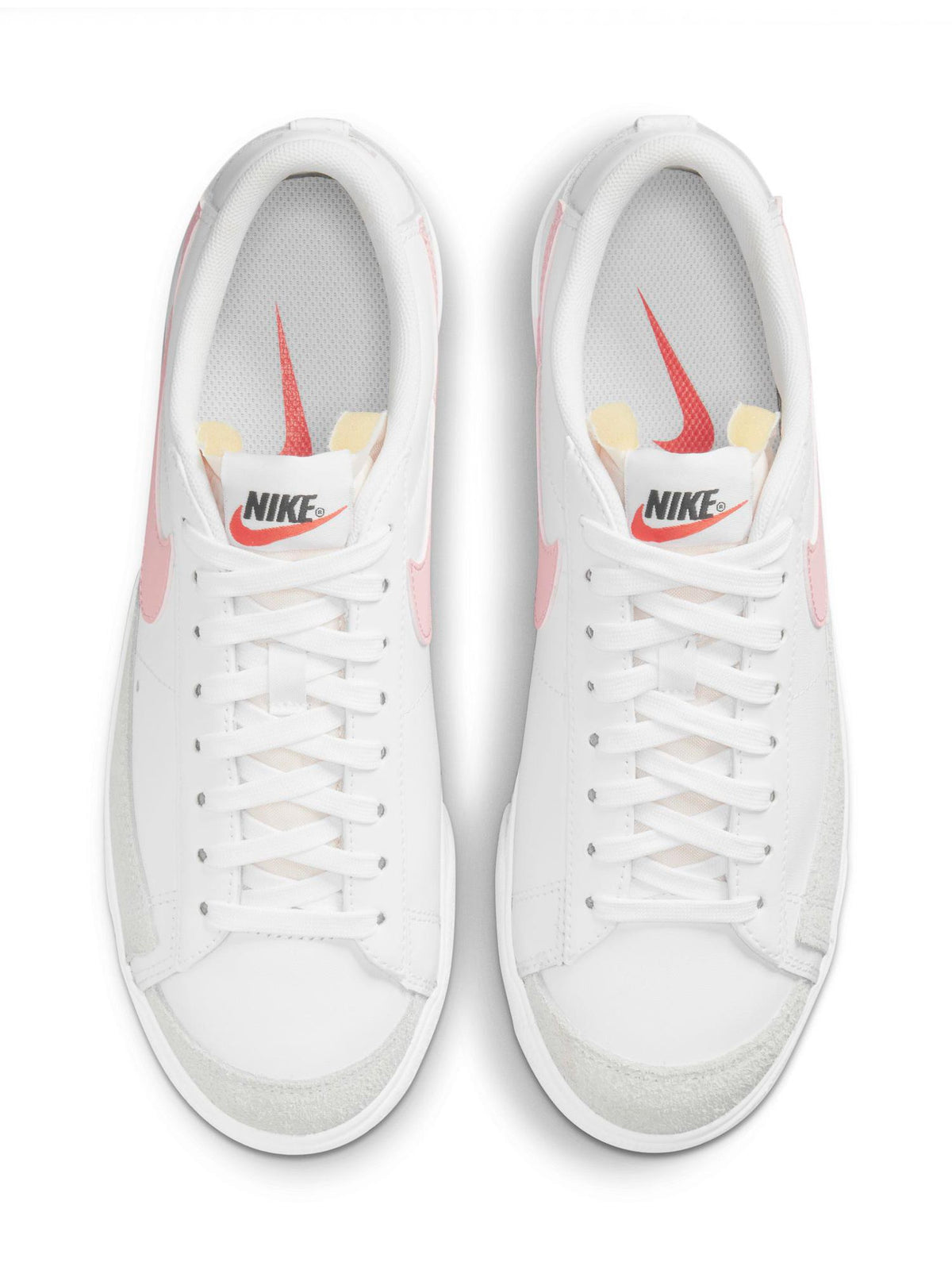 NIKE Обувки W BLAZER LOW PLATFORM