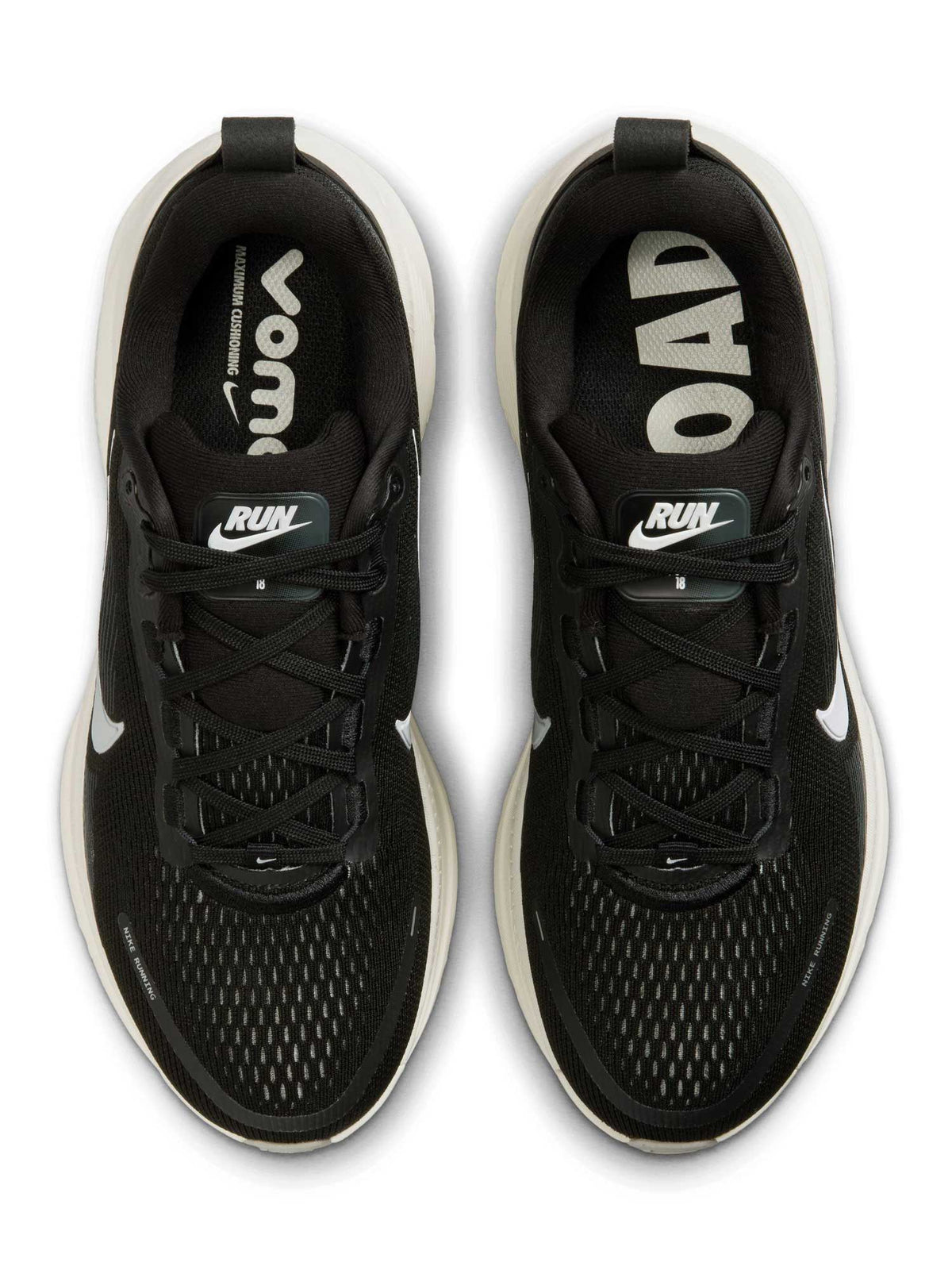 NIKE Обувки W VOMERO 18