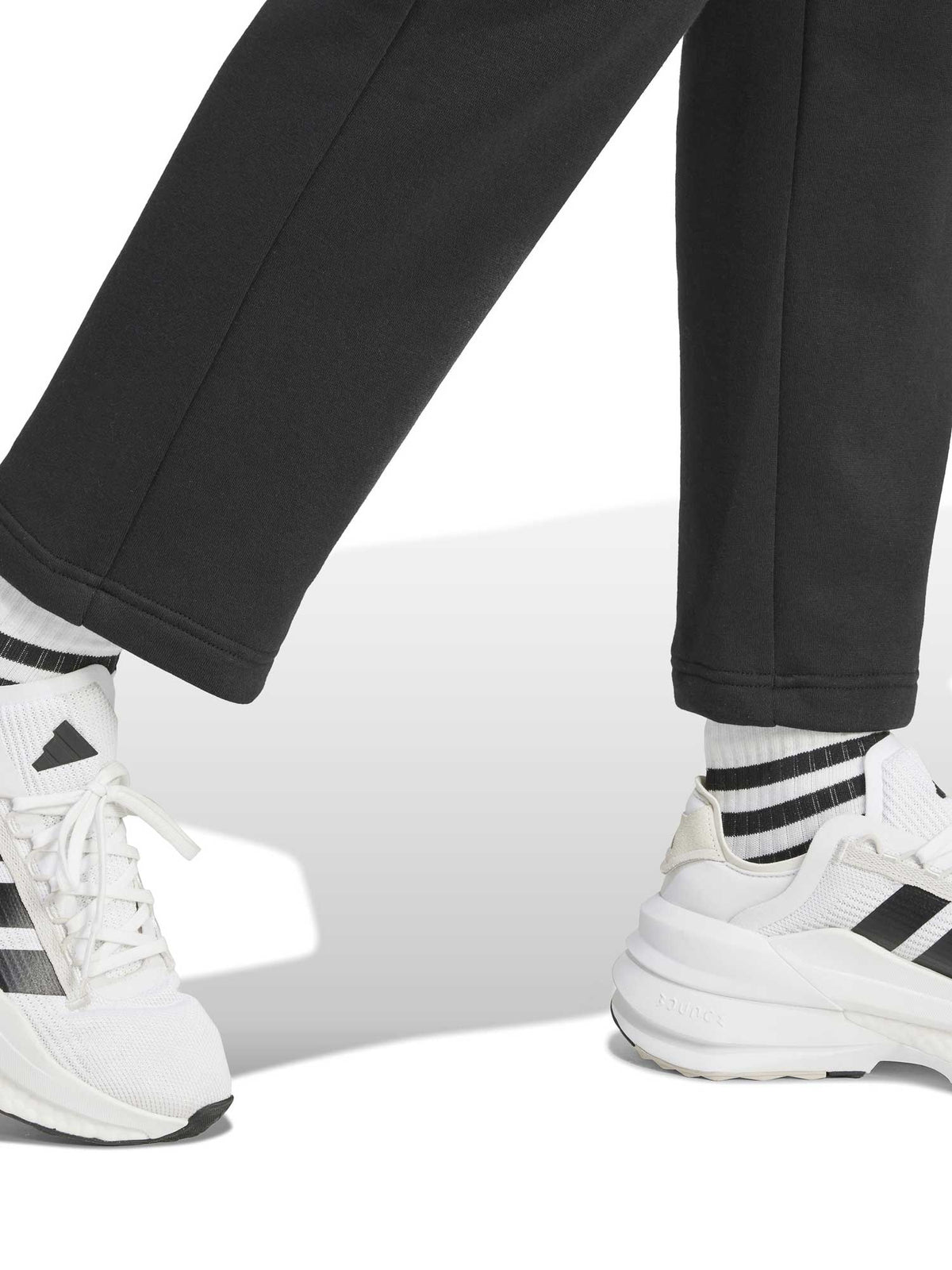 ADIDAS SPORTSWEAR Спортно долнище ESSENTIALS SMALL LOGO FEEL COZY