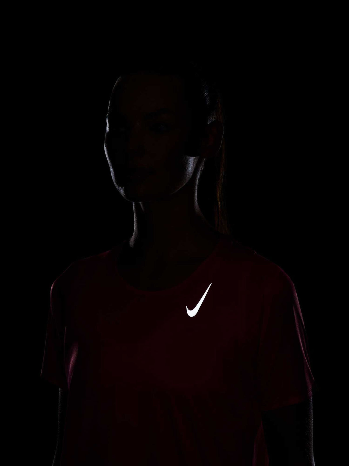 NIKE Тениска W NK FAST DF SS TOP
