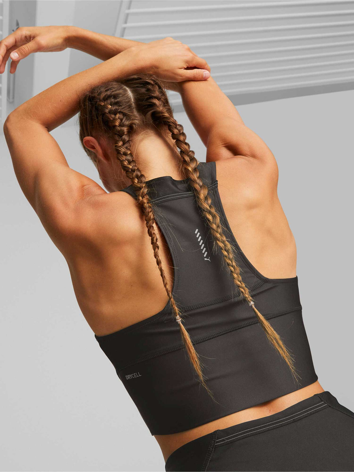 PUMA Потник RUN ULTRAFORM CROP W