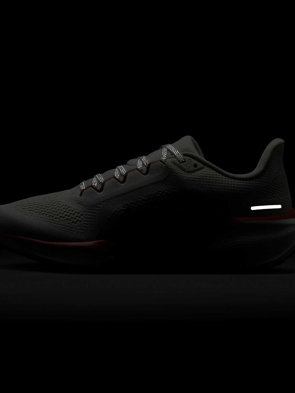 NIKE Обувки W AIR ZOOM PEGASUS 41