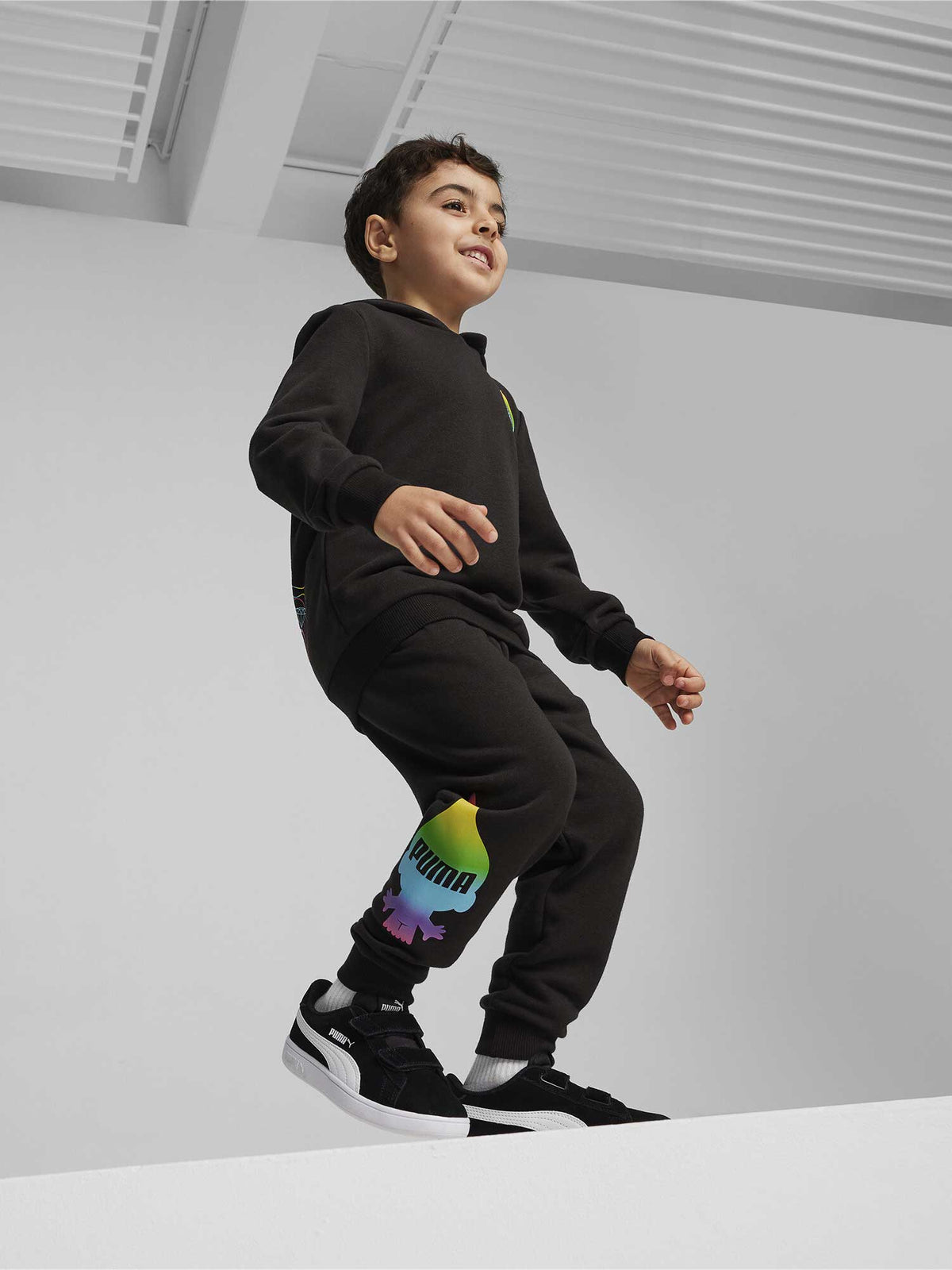PUMA Спортно долнище X TROLLS Sweatpants TR