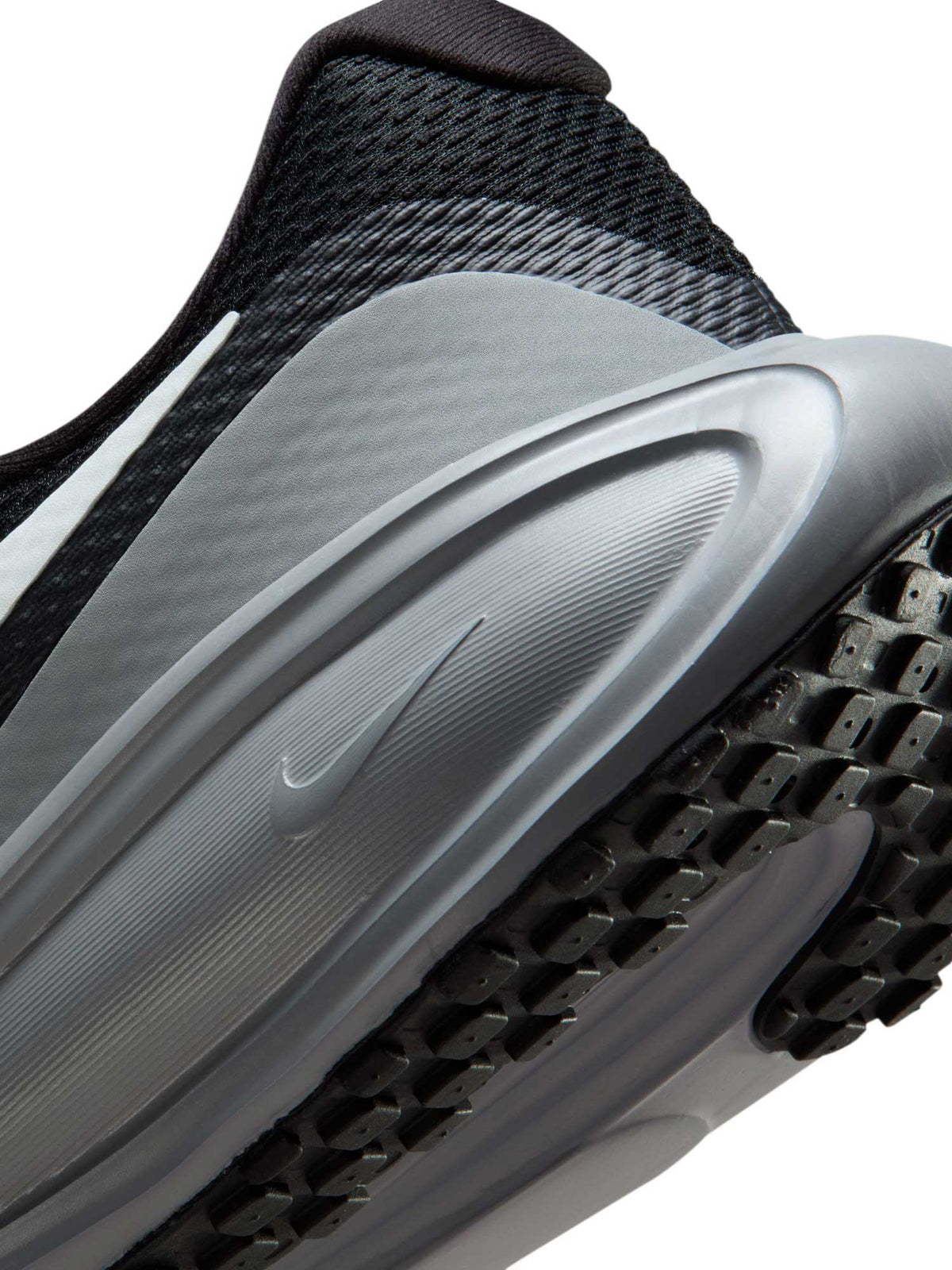 NIKE Обувки REVOLUTION 8