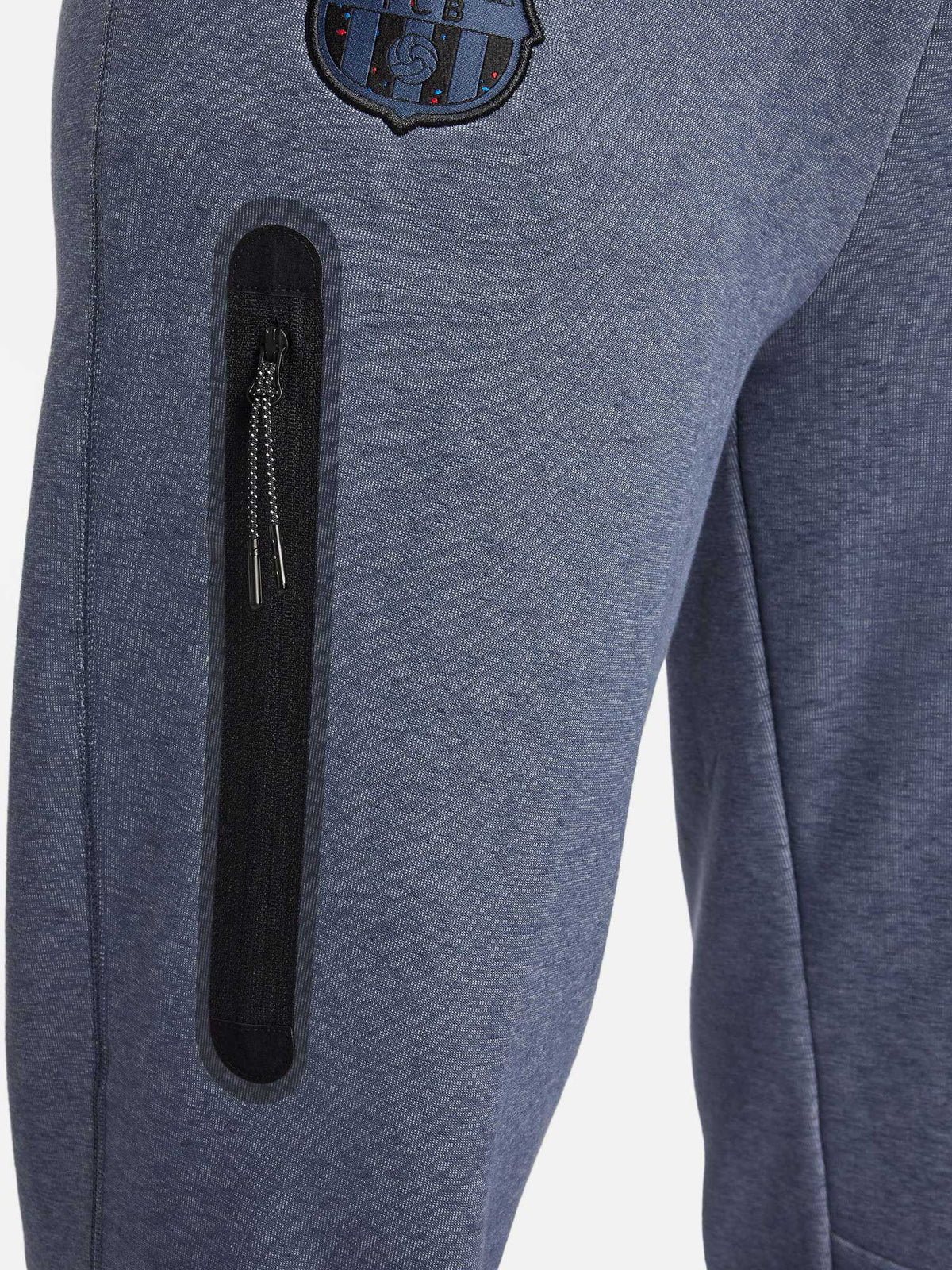 NIKE Спортно долнище FCB WNSW TCHFLC ESSNTLHRPNT 3R