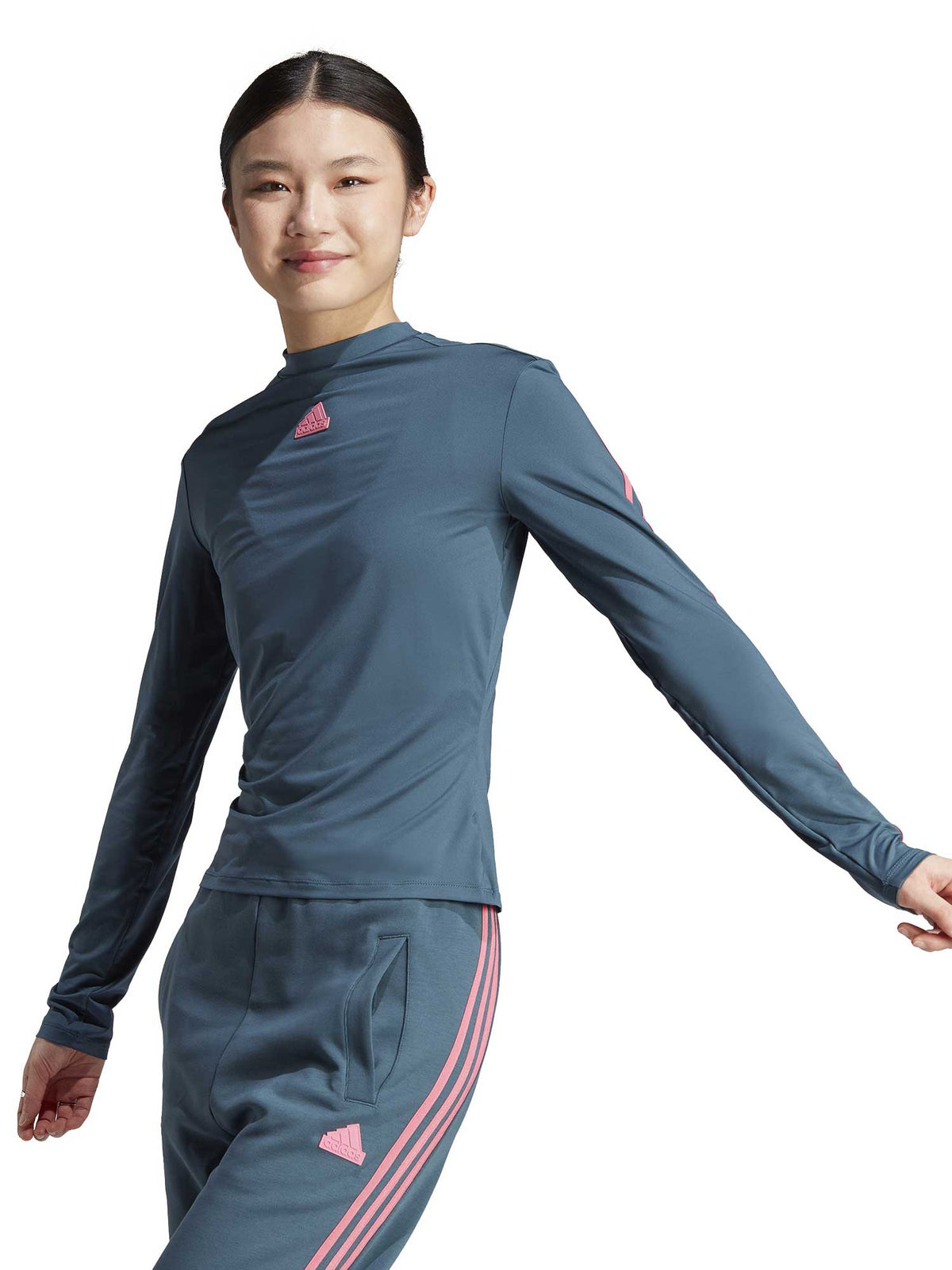 ADIDAS SPORTSWEAR Блуза Future Icons 3-Stripes Long Sleeve