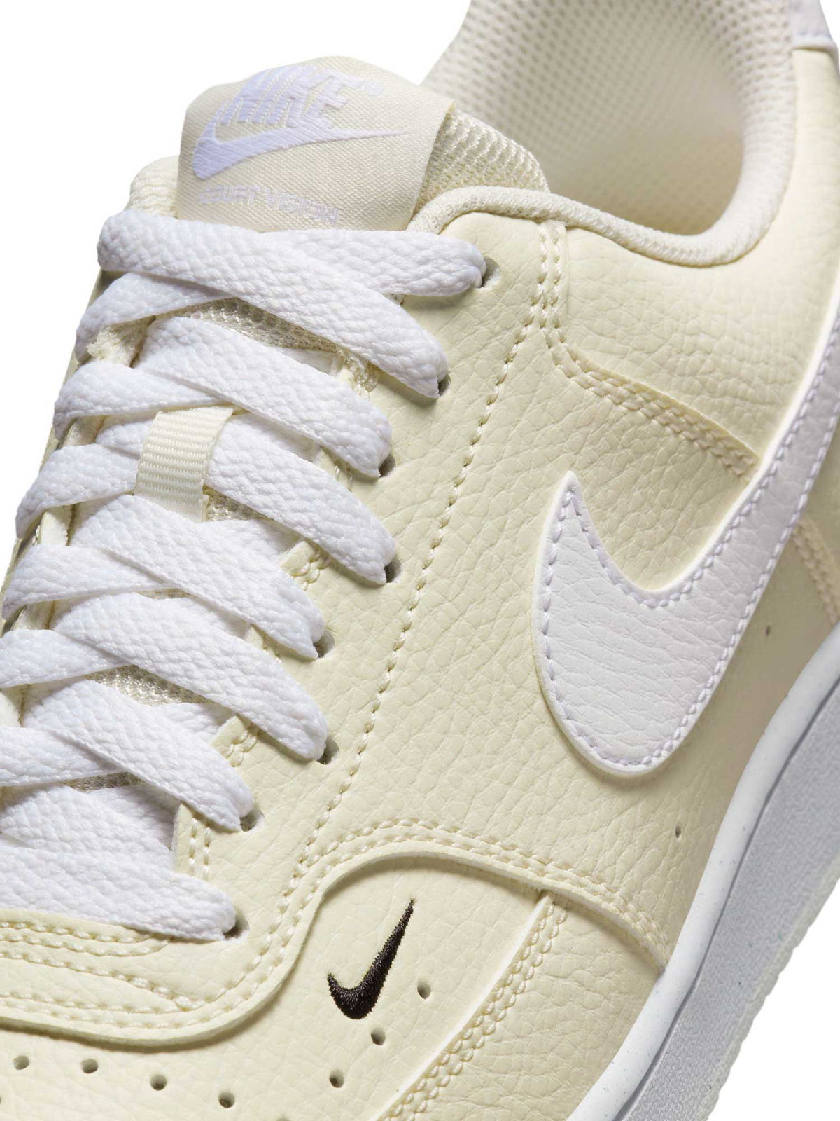 NIKE Обувки W COURT VISION LO NN