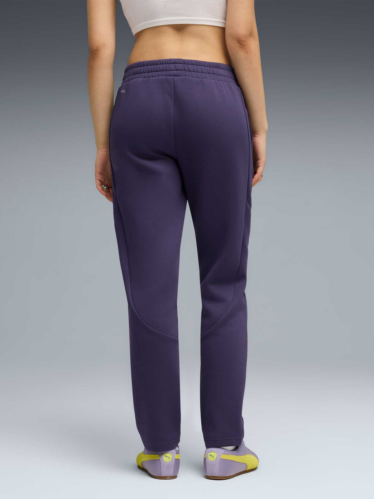 PUMA Спортно долнище EVOSTRIPE Sweatpants DK op