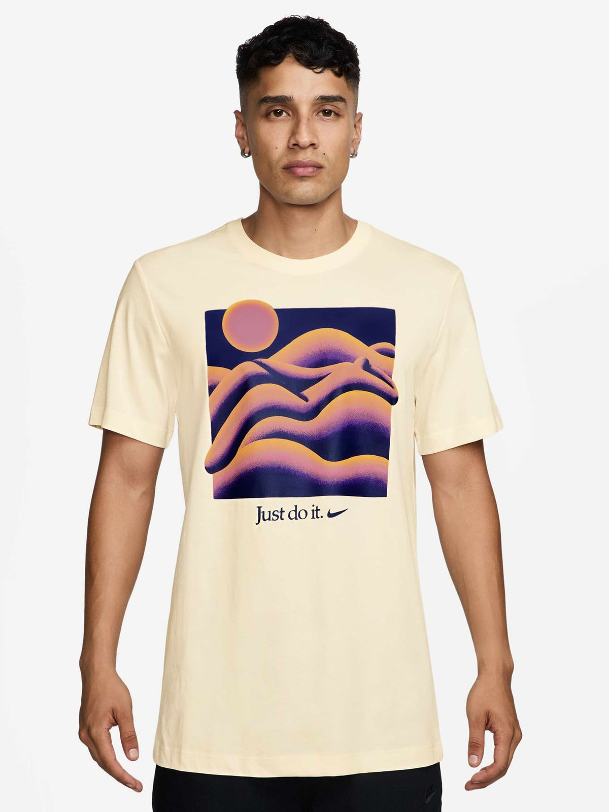 NIKE Тениска U NSW TEE OC SSTNBLTY 2