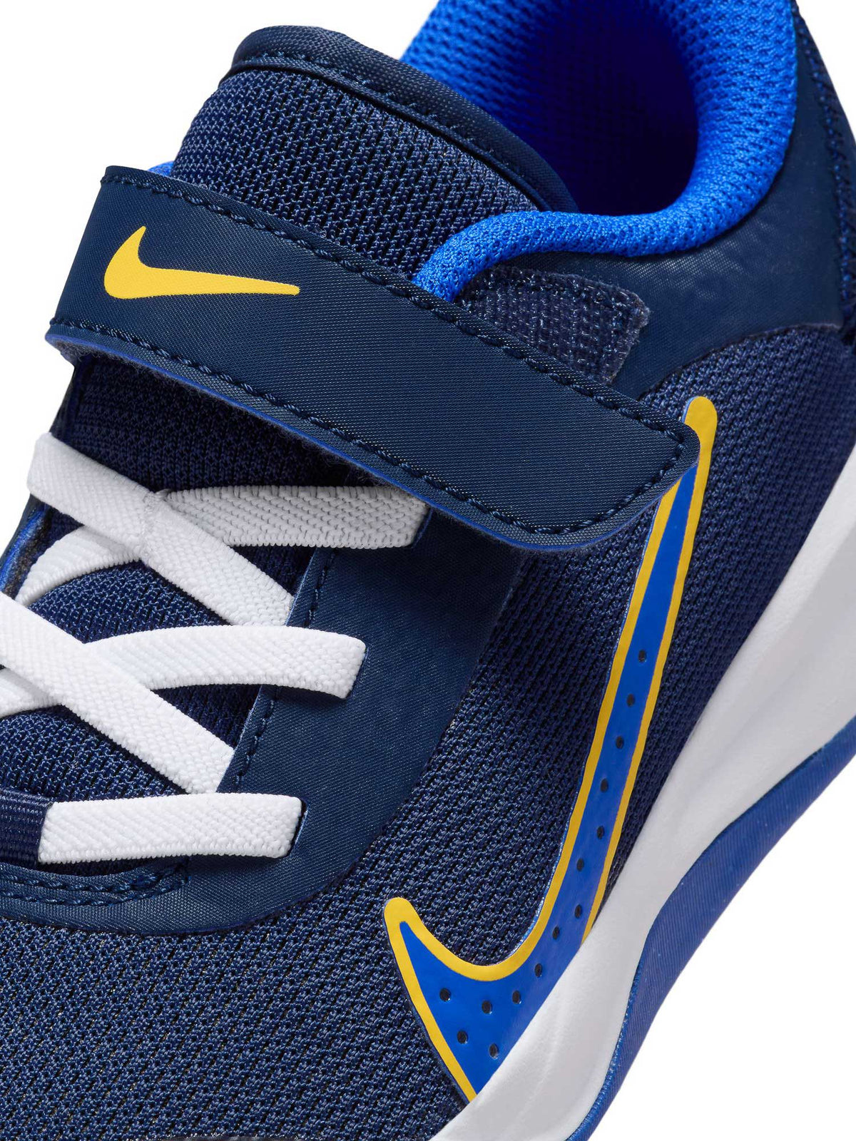 NIKE Обувки OMNI MULTI-COURT PS