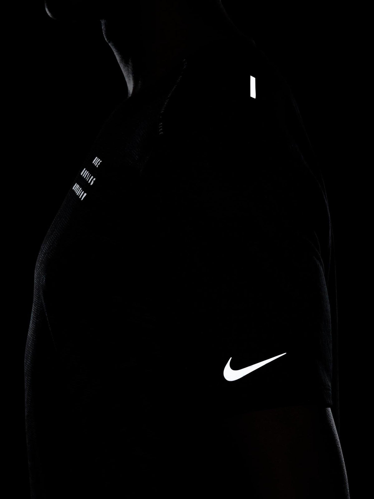 NIKE Тениска M DF RUN DVN RISE 365