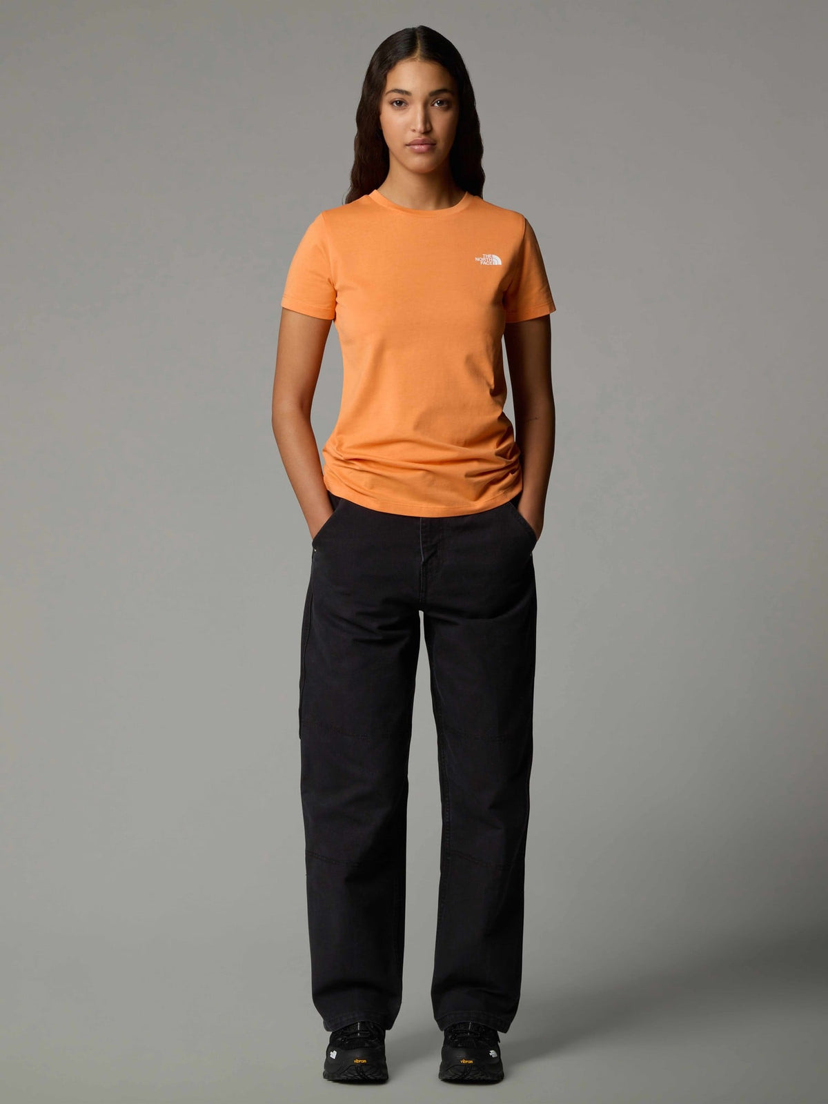 THE NORTH FACE Тениска W SS SD SLIM TEE